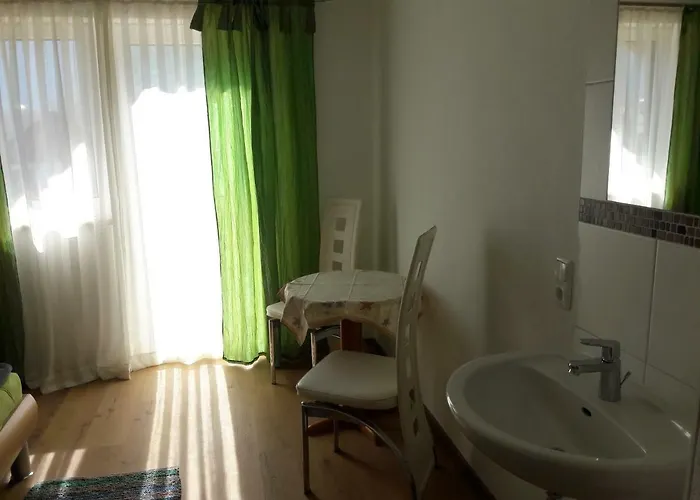 Sandra Апартаменты *